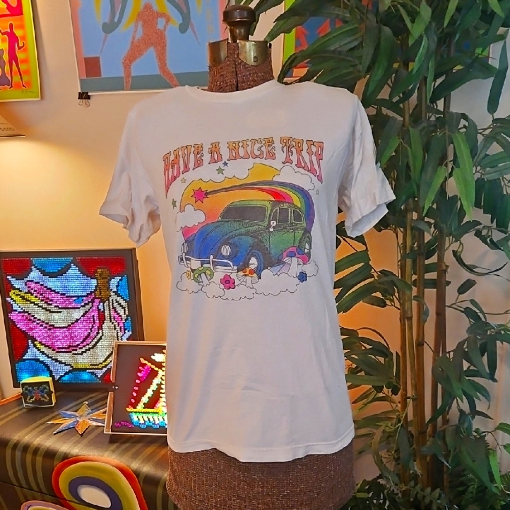 Cannabox T-Shirt Have a Nice Trip Psychedelic VW Bug Rainbow Mushrooms Sz S 420